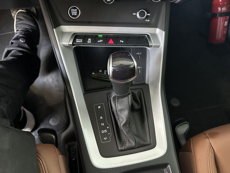 Audi Q3 • 2023 • 1,650 km 6