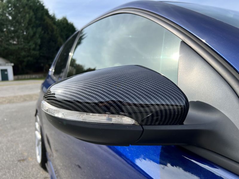 Volkswagen Golf • 2010 • 129,000 km 9