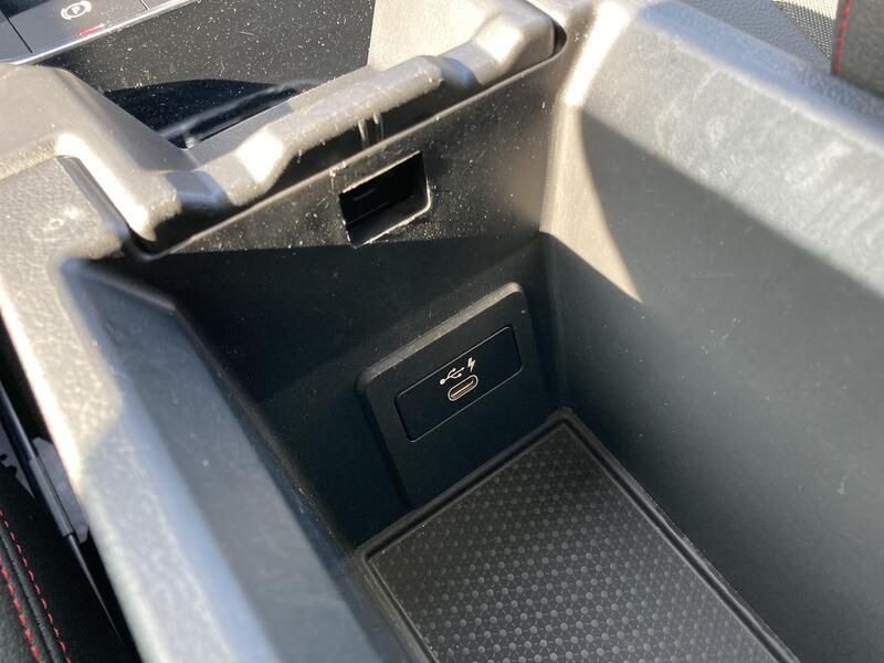 BMW 1 Series • 2021 • 97,297 km 45