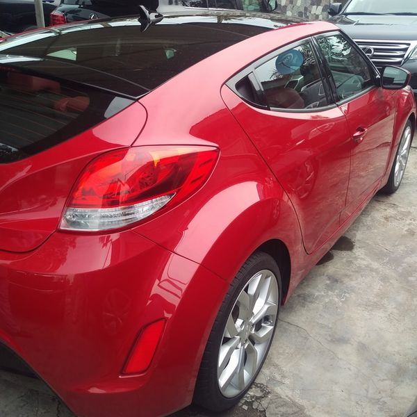 Hyundai Veloster • 2012 • 21 km 2