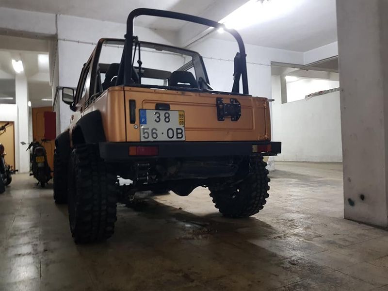 Suzuki Samurai • 2015 • 89,000 km 3