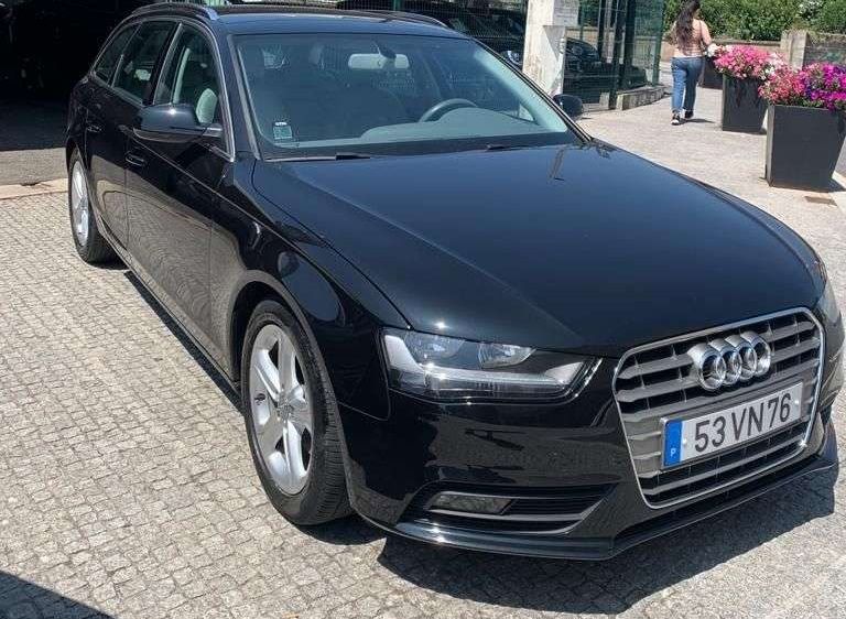 Audi A4 • 2012 • 230,000 km 1