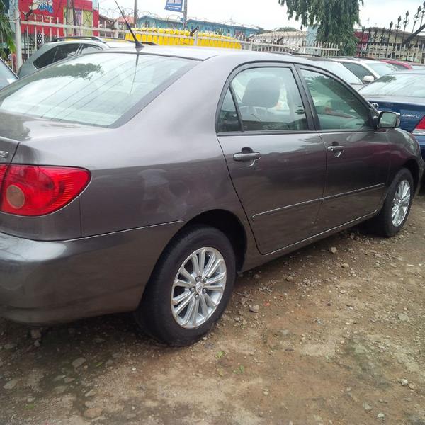 Toyota Corolla • 2007 • 23,867 km 4