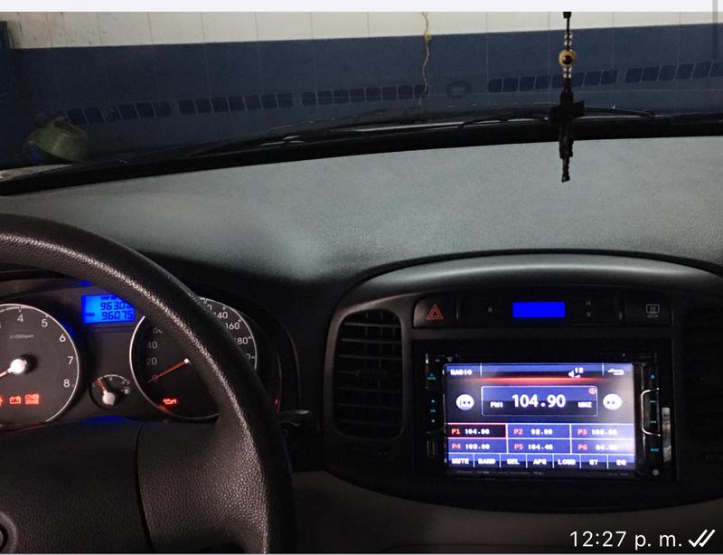 Hyundai Accent • 2011 • 96,000 km 7