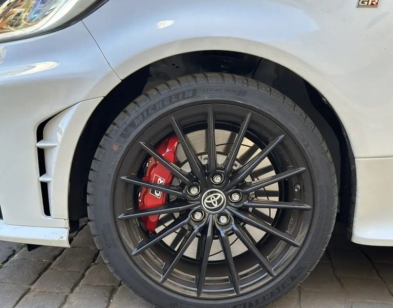 Toyota Yaris • 2024 • 19,600 km 6