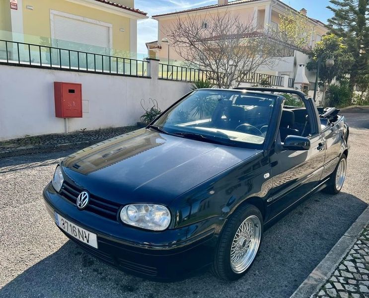 Volkswagen Golf • 2010 • 80,000 km 1