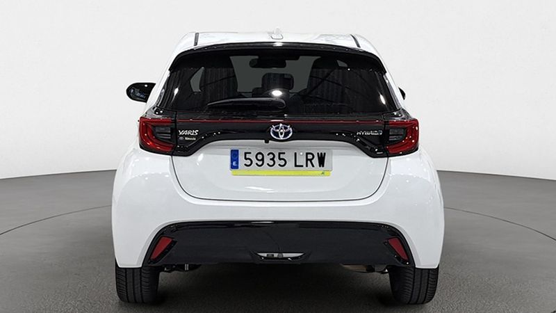 Toyota Yaris • 2021 • 14,534 km 9