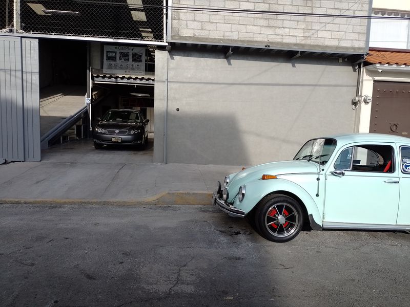 Volkswagen Beetle • 1976 • 50,000 km 3