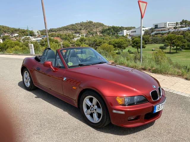 BMW Z3 • 1999 • 76,800 km 1