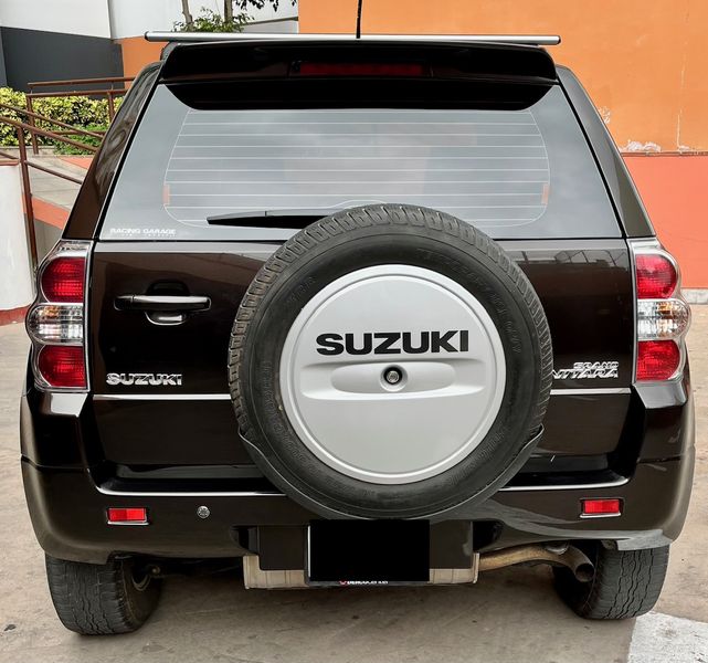 Suzuki Grand Vitara • 2017 • 48,600 km 4