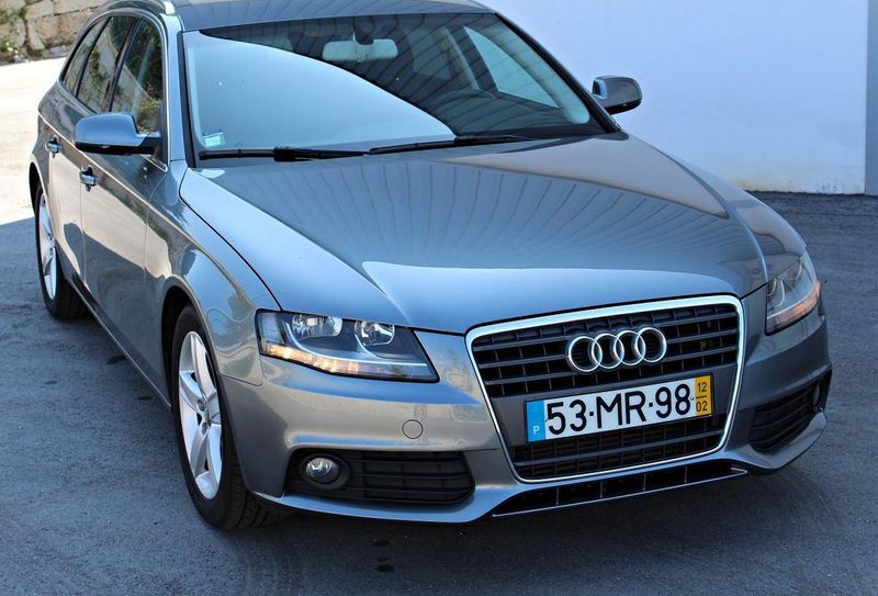 Audi A4 • 2012 • 200,000 km 1