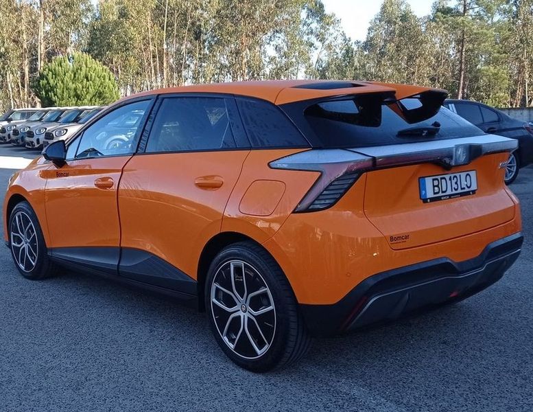 Mazda Millenia • 2023 • 45,000 km 9