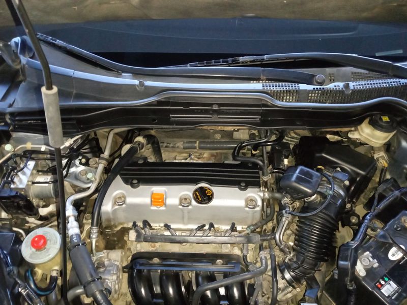 Honda CR-V • 2010 • 70,000 mi 12