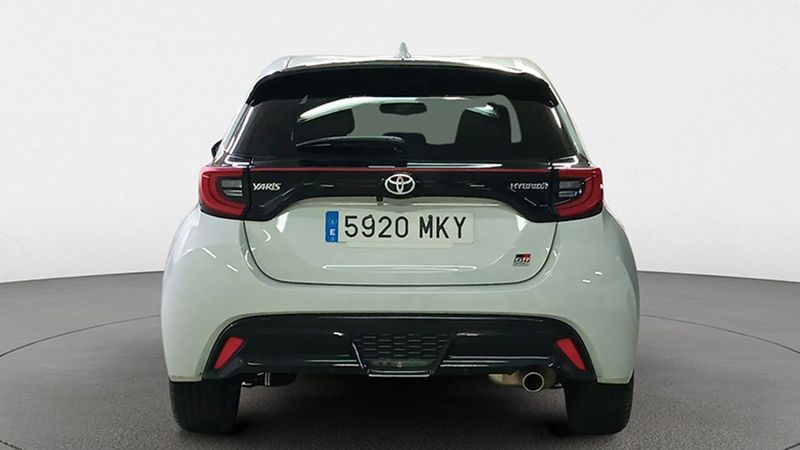 Toyota Yaris • 2023 • 7,088 km 18