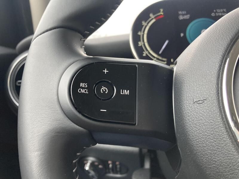 MINI Cooper Coupe • 2021 • 7,600 km 8