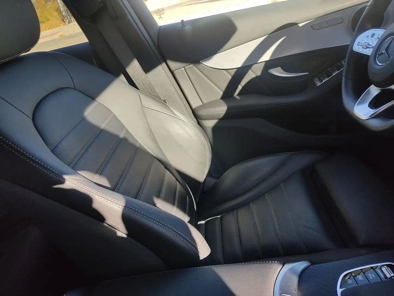 Mercedes-Benz GLC • 2021 • 94,000 km 6