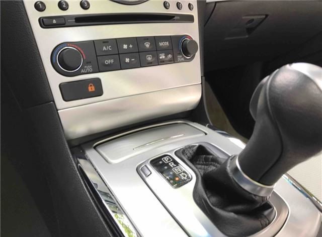 Infiniti G Convertible • 2012 • 147,000 km 4