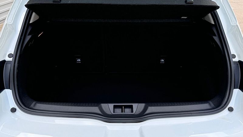 Renault Mégane • 2019 • 14,700 km 16