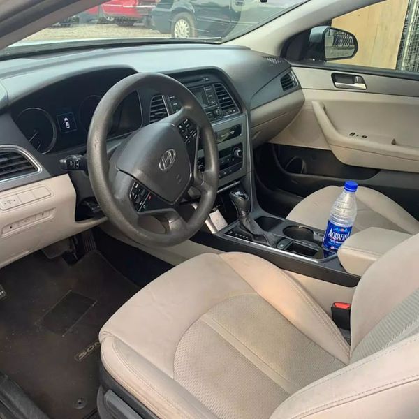 Hyundai Sonata • 2015 • 89,671 km 2
