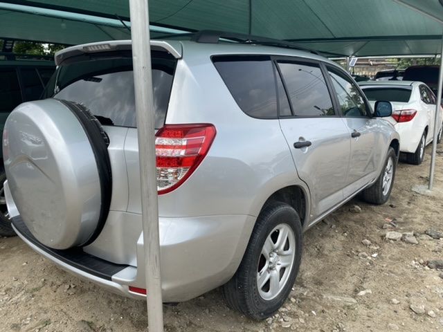 Toyota RAV4 • 2010 • 34 km 2