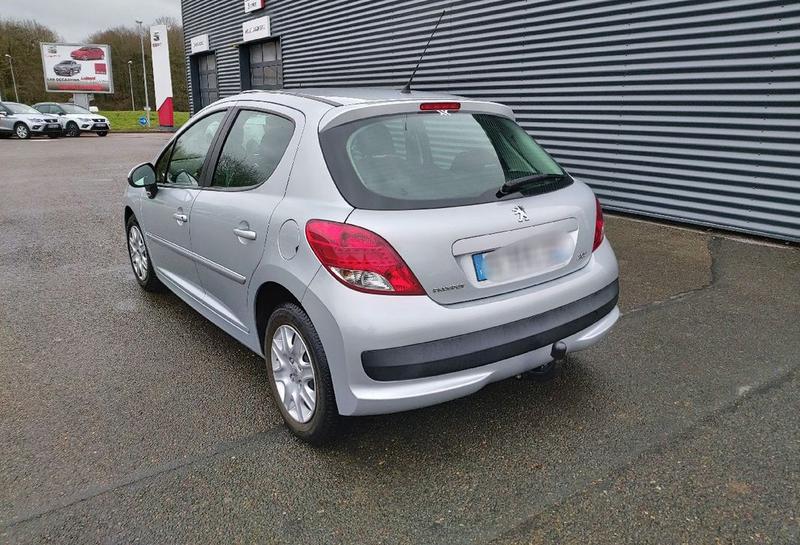 Peugeot 207 • 2008 • 240,000 km 2