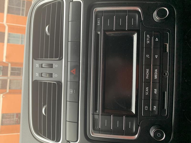 Volkswagen Polo • 2015 • 46,000 km 9