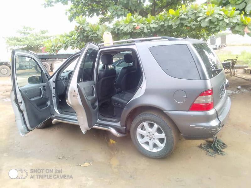 Mercedes-Benz ML 400 • 2008 • 122,000 km 6
