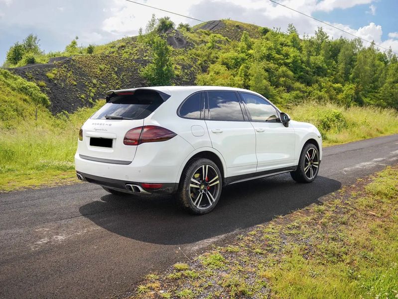 Porsche Cayenne • 2013 • 67,000 km 5