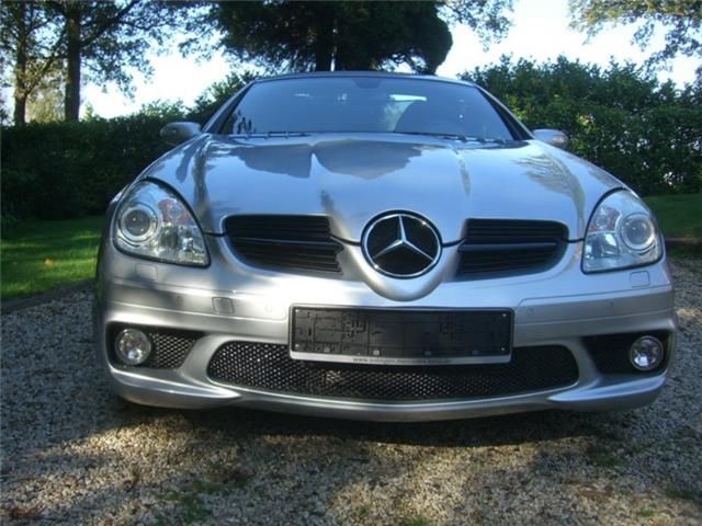 Mercedes-Benz SLK • 2007 • 159,000 km 4