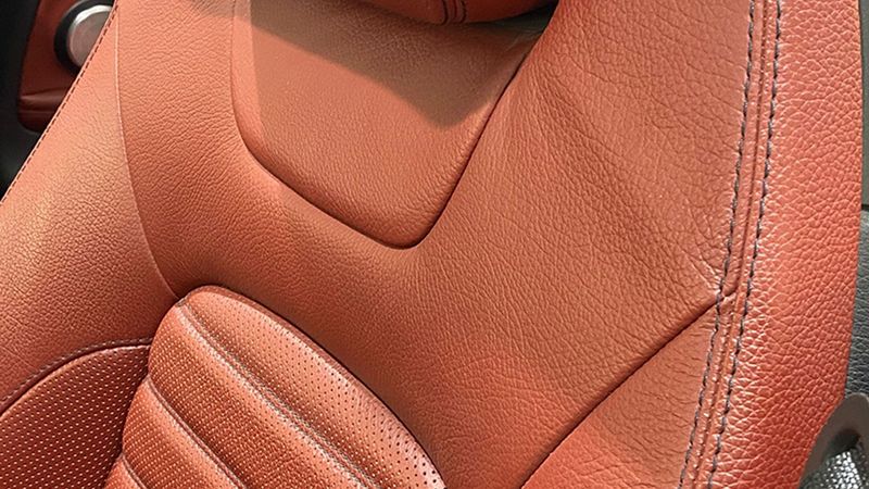 Mercedes-Benz C-Class • 2018 • 84,652 km 12