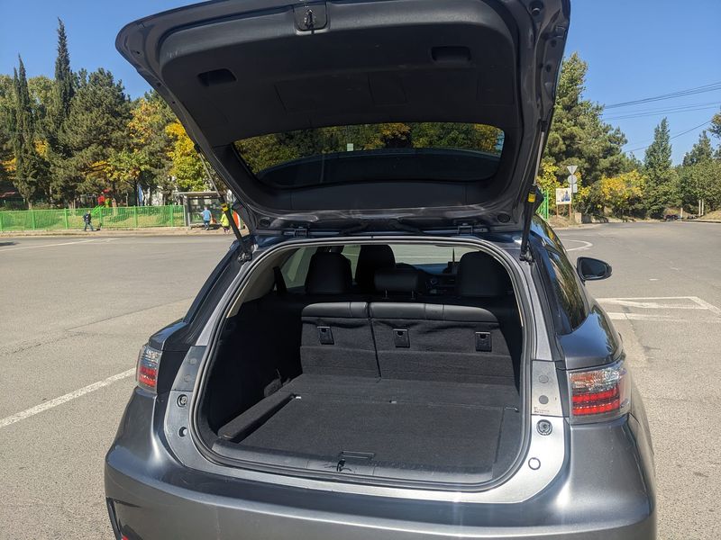 Lexus CT • 2015 • 112 mi 8