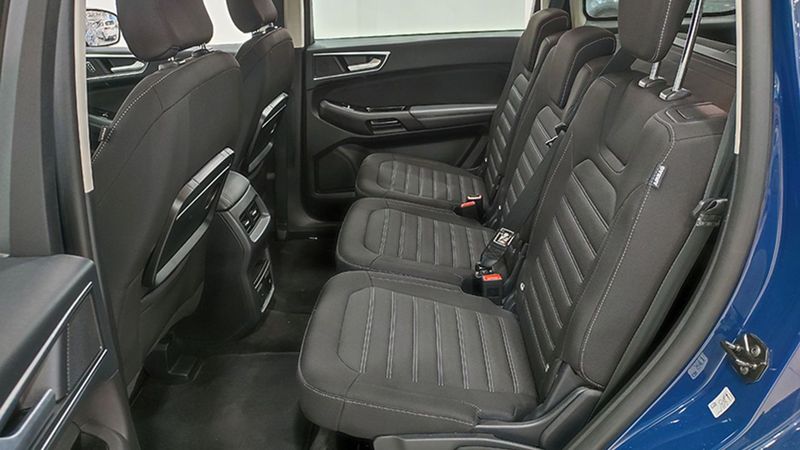 Ford Galaxy • 2022 • 32,412 km 12