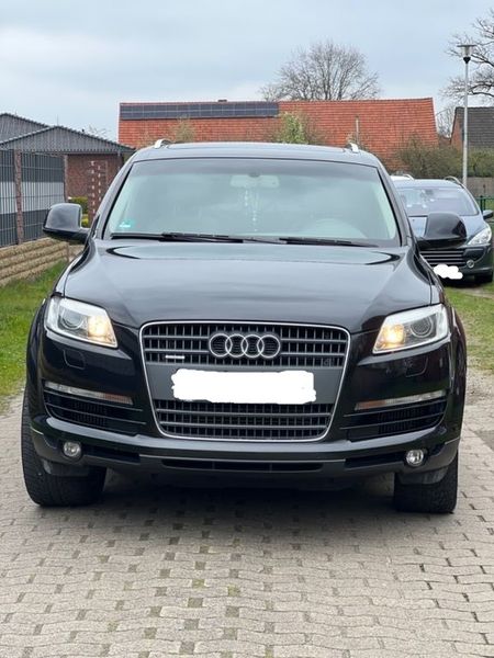 Audi Q7 • 2007 • 249,000 km 4