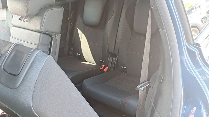 Mercedes-Benz Class B • 2023 • 19,276 km 8