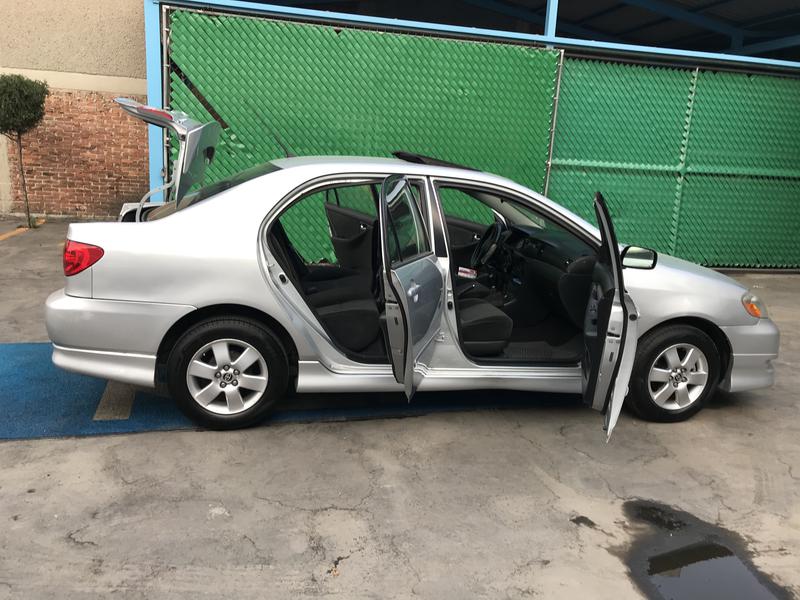 Toyota  • 2008 • 157,000 km 9