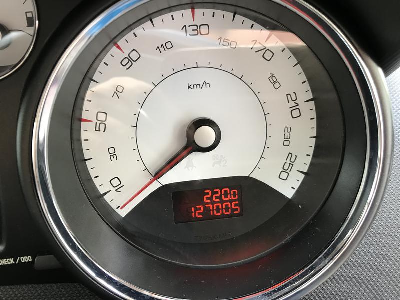 Peugeot 408 • 2012 • 120,000 km 8