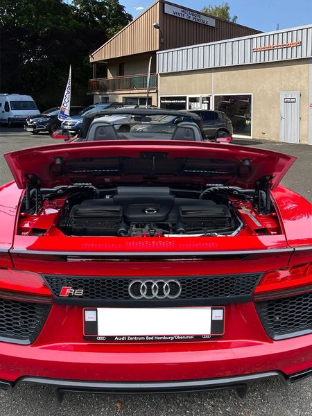 Audi R8 • 2018 • 44,000 km 4