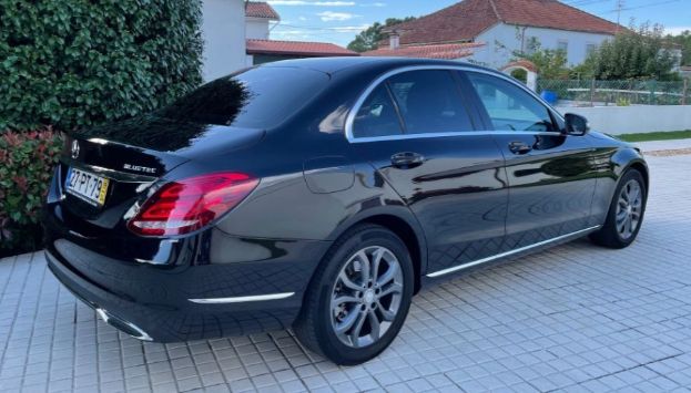 Mercedes-Benz C • 2015 • 67,000 km 6