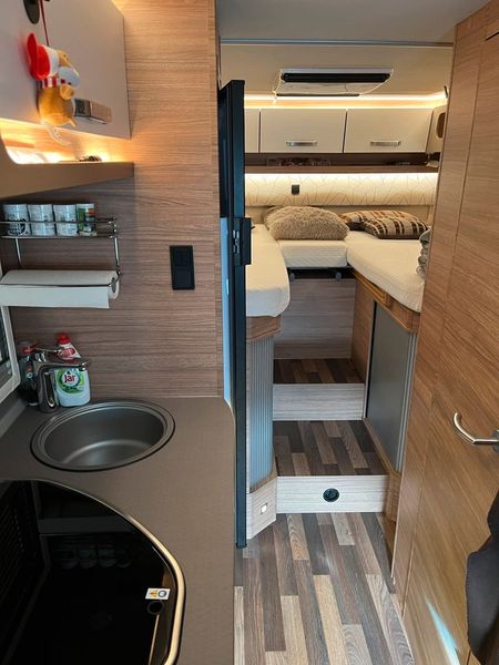 Mercedes-Benz Sprinter • 2022 • 14,000 km 6