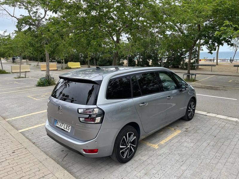 Citroën C4 Grand Picasso • 2022 • 42,000 km 8