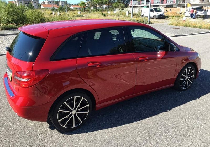 Mercedes-Benz C • 2012 • 186,700 km 4