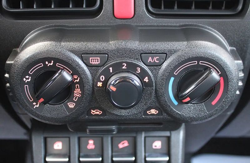 Suzuki Jimny • 2019 • 38,567 km 14