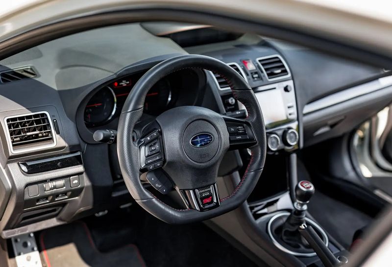 Subaru Impreza WRX • 2018 • 45,800 km 2