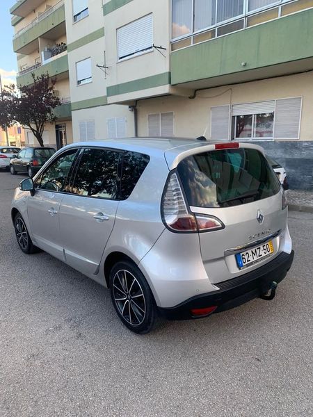 Renault Scénic • 2012 • 60,000 km 2