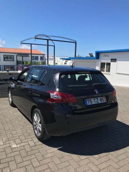 Peugeot 308 • 2014 • 204,250 km 5