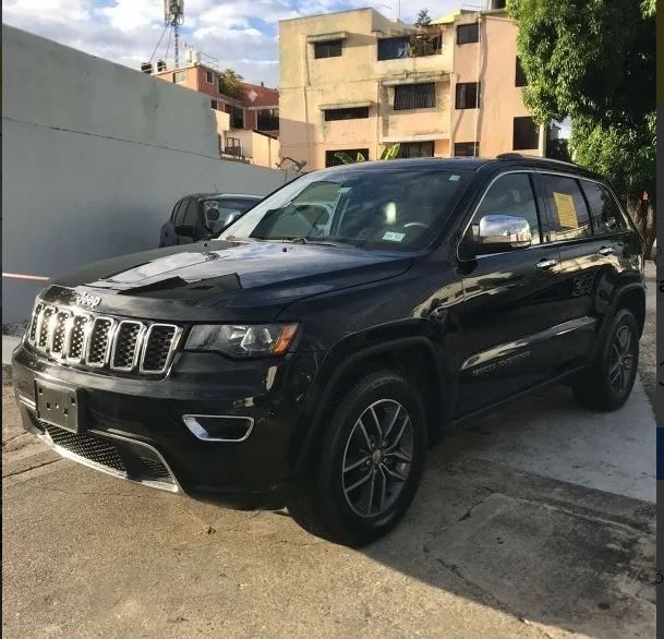 Jeep Grand Cherokee • 2017 • 91,000 km 2