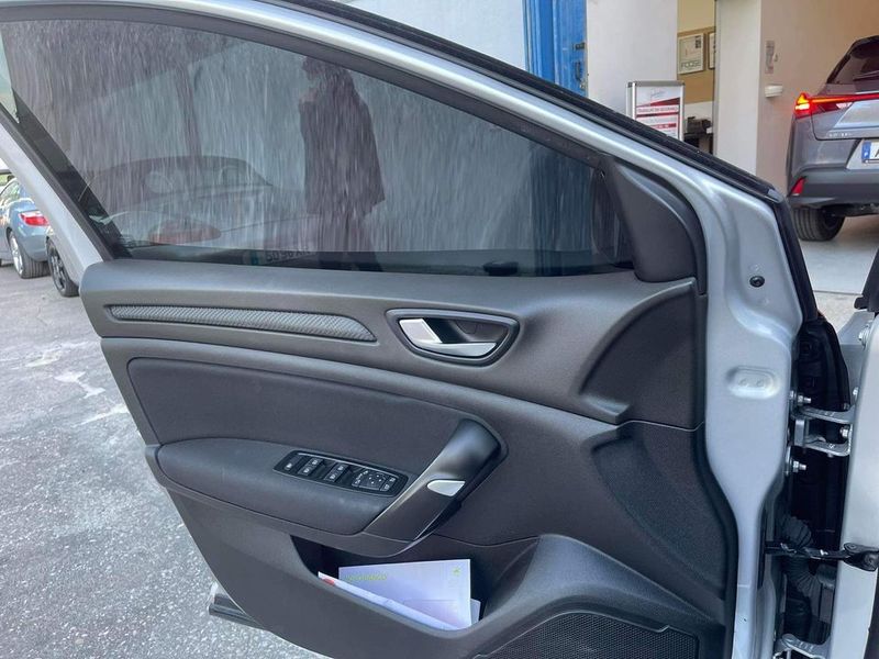 Renault Mégane • 2019 • 80,000 km 8