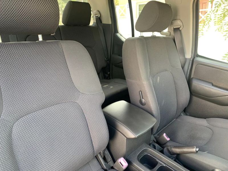 Nissan Navara • 2005 • 207,000 km 8