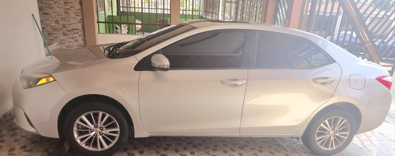 Toyota Corolla • 2015 • 199,640 km 1