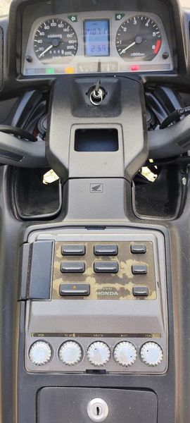 Harley Davidson road king • 2001 • 107,000 km 4